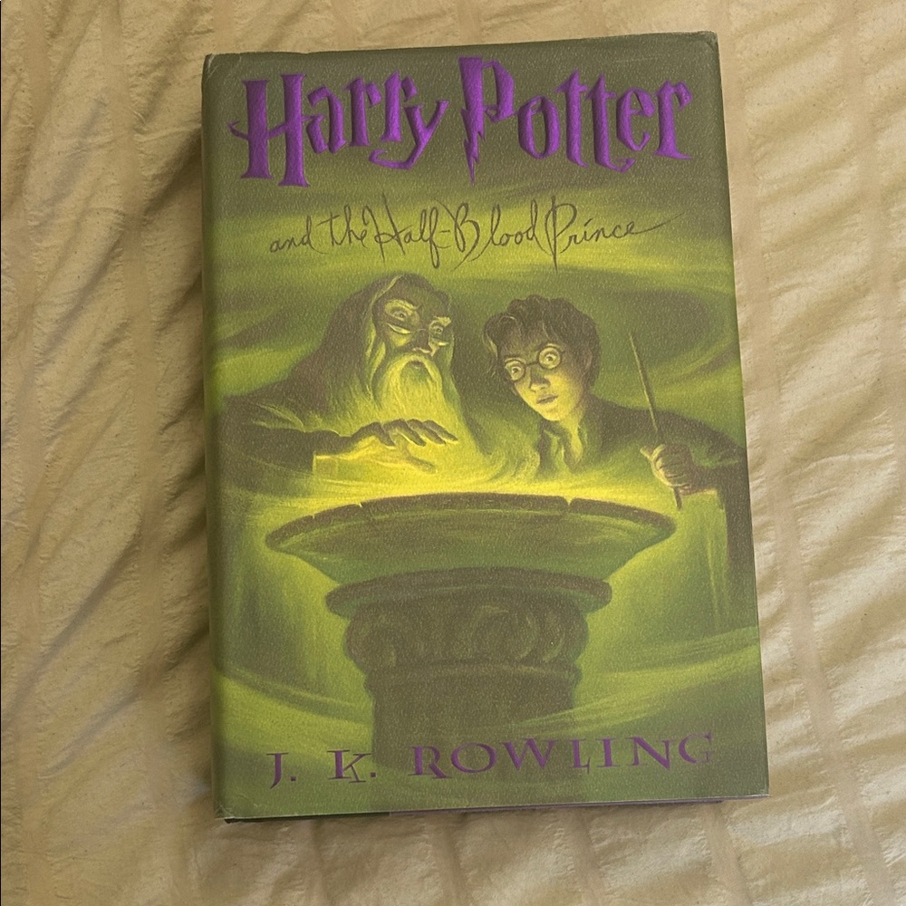 Harry Potter and the Half-Blood Prince - Hard Cover